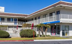 Motel 6-Mojave, Ca